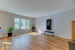 33 Imperia Pl, Aberdeen Township, NJ 07747 - Photo 5