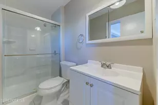 33 Imperia Pl, Aberdeen Township, NJ 07747 - Photo 15