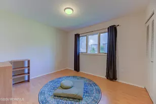 33 Imperia Pl, Aberdeen Township, NJ 07747 - Photo 17