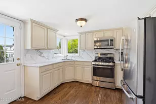 4 Cheryl Dr, Oakhurst, NJ 07755 - Photo 11