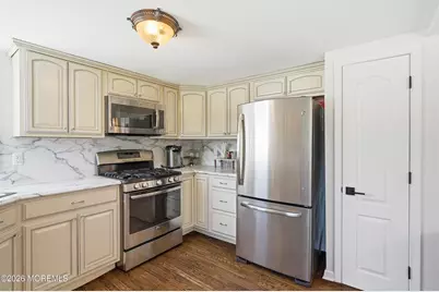 4 Cheryl Drive, Oakhurst, NJ 07755 - Photo 13