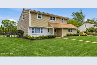 4 Cheryl Drive, Oakhurst, NJ 07755 - Photo 17