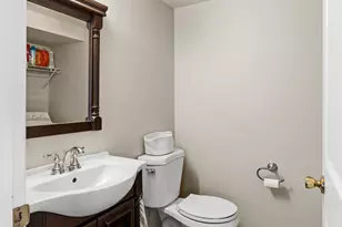 95-97 Linden Pl, Red Bank, NJ 07701 - Photo 13