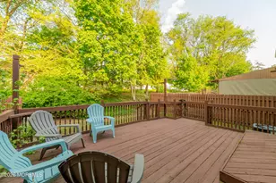 8 Winsor Ct, Sayreville, NJ 08872 - Photo 27