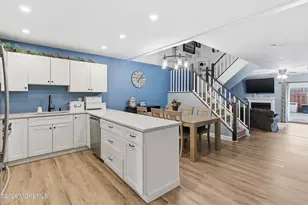 40 Lexington Cir, Matawan, NJ 07747 - Photo 9