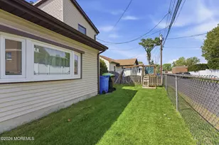 301 Norwood Ave, Laurence Harbor, NJ 08879 - Photo 19