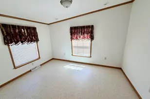 16 Easy St, Freehold, NJ 07728 - Photo 11