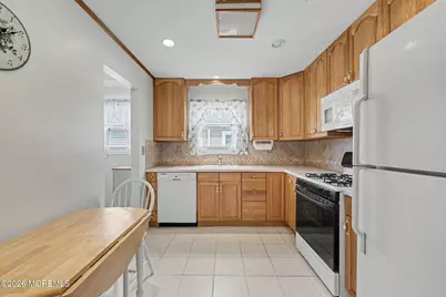 24 Encinitas Drive, Toms River Township, NJ 08757 - Photo 7
