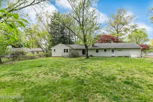 71 Marcshire Dr, Middletown, NJ 07748 - Photo 5