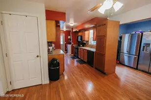 514 Georgia Tavern Rd, Howell Township, NJ 07731 - Photo 9