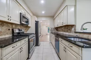 12 Stuart Dr, Freehold, NJ 07728 - Photo 9