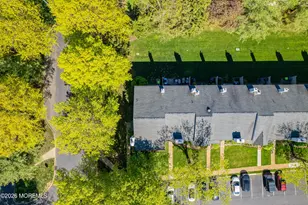 12 Stuart Dr, Freehold, NJ 07728 - Photo 41