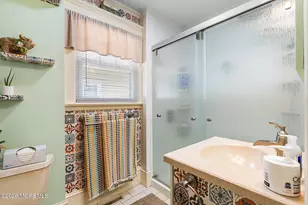 15 Kiawah Ave, Freehold, NJ 07728 - Photo 17