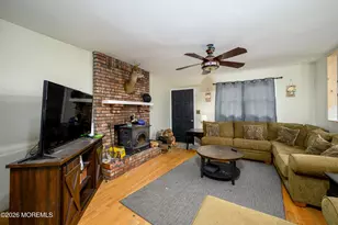 2 Lawrence Ave, Howell Township, NJ 07731 - Photo 3