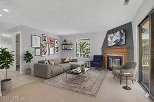 9 Carriage Pl, Edison, NJ 08820 - Photo 9