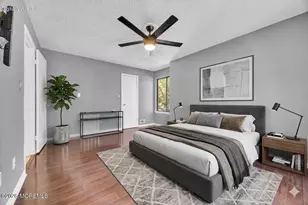 9 Carriage Pl, Edison, NJ 08820 - Photo 15
