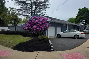 19 Dey St, Englishtown, NJ 07726 - Photo 1