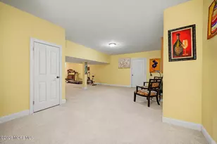 6 Carousel Ct, Millstone Township, NJ 08510 - Photo 45