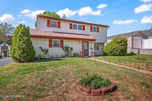 2 Beaver St, Hazlet Township, NJ 07730 - Photo 3