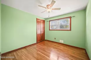 2 Beaver St, Hazlet Township, NJ 07730 - Photo 27