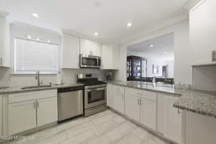 56 Thorne Ln, Matawan, NJ 07747 - Photo 9