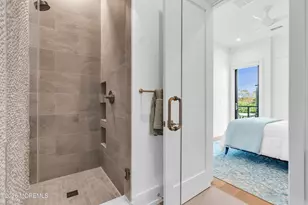 200 Ocean Ave N, Long Branch, NJ 07740 - Photo 27