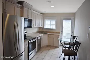 27 Castle Harbor Dr, Berkeley, NJ 08721 - Photo 9
