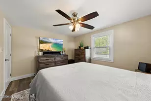 337 Manalapan Rd, Spotswood, NJ 08884 - Photo 19