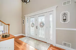 20 Thousand Oaks Terrace, Howell Township, NJ 07731 - Photo 3