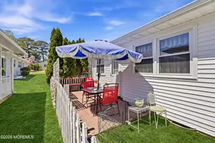 51 Westport Dr, Whiting, NJ 08759 - Photo 15