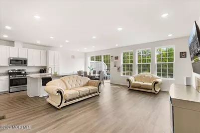 513 Fremont Drive, Manalapan Township, NJ 07726 - Photo 5