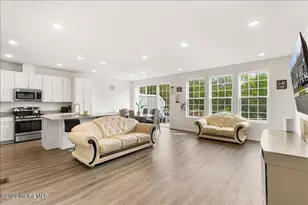 513 Fremont Dr, Manalapan Township, NJ 07726 - Photo 5