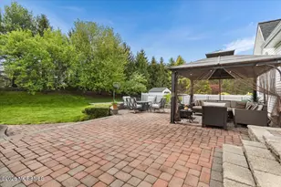 13 Iris Cir, Manalapan Township, NJ 07726 - Photo 49