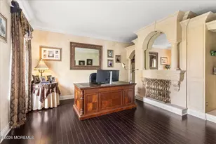 13 Iris Cir, Manalapan Township, NJ 07726 - Photo 11
