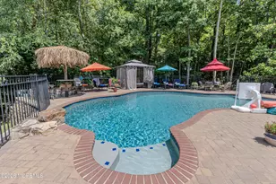 34 Kara Ct, Matawan, NJ 07747 - Photo 1