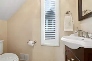 26 Tower Hill Ave, Red Bank, NJ 07701 - Photo 11