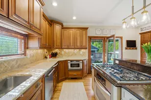 26 Tower Hill Ave, Red Bank, NJ 07701 - Photo 17