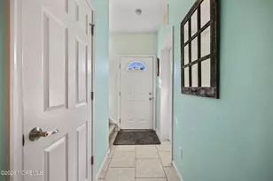 717 Main St, Belford, NJ 07718 - Photo 5
