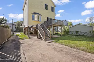 717 Main St, Belford, NJ 07718 - Photo 25
