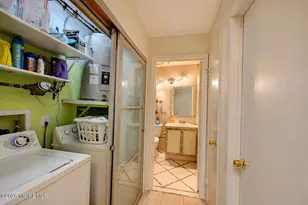 220 Medford Ct, Manalapan Township, NJ 07726 - Photo 23
