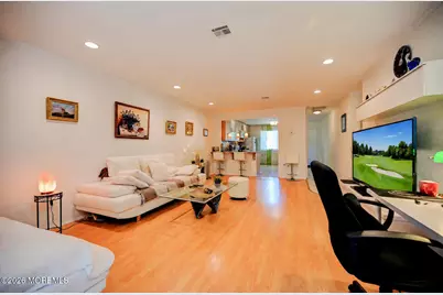 220 Medford Court #B, Manalapan Township, NJ 07726 - Photo 7