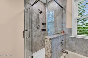 319 Balsam Ct, Howell Township, NJ 07731 - Photo 41
