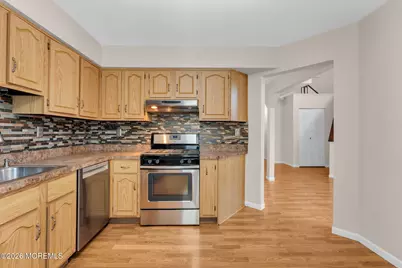 2804 Ashford Court, Middletown, NJ 07748 - Photo 15