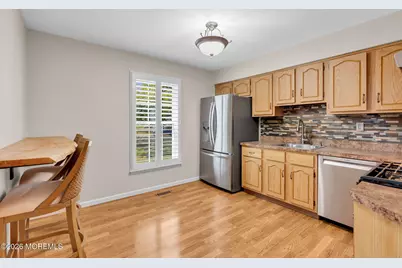 2804 Ashford Court, Middletown, NJ 07748 - Photo 13