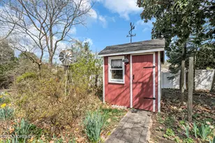 627 Beers St, Hazlet Township, NJ 07730 - Photo 49