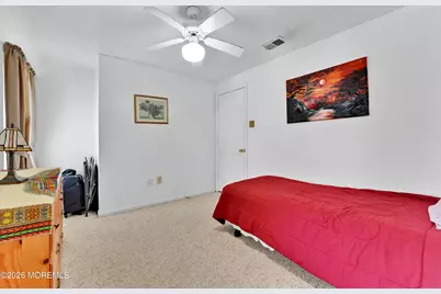 40 Birch Drive, Freehold, NJ 07728 - Photo 15