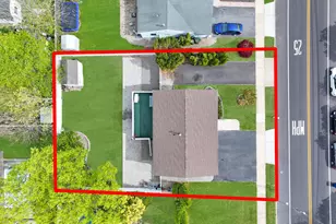 51 Newtons Corner Rd, Howell Township, NJ 07731 - Photo 3