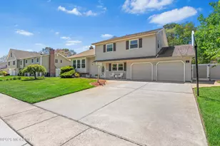 6 Pittsfield Rd, Howell Township, NJ 07731 - Photo 3