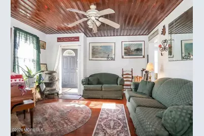 636 Holmdel Road, Hazlet Township, NJ 07730 - Photo 7