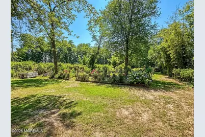 636 Holmdel Road, Hazlet Township, NJ 07730 - Photo 39